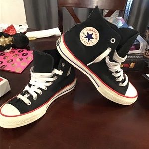 NWOB GORE-TEX CONVERSE CHUCK TAYLORS